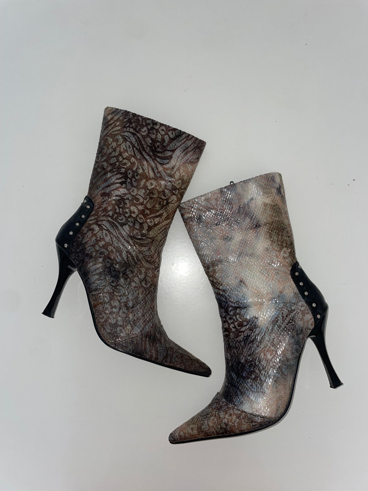 Pointed Toe Textile Boots