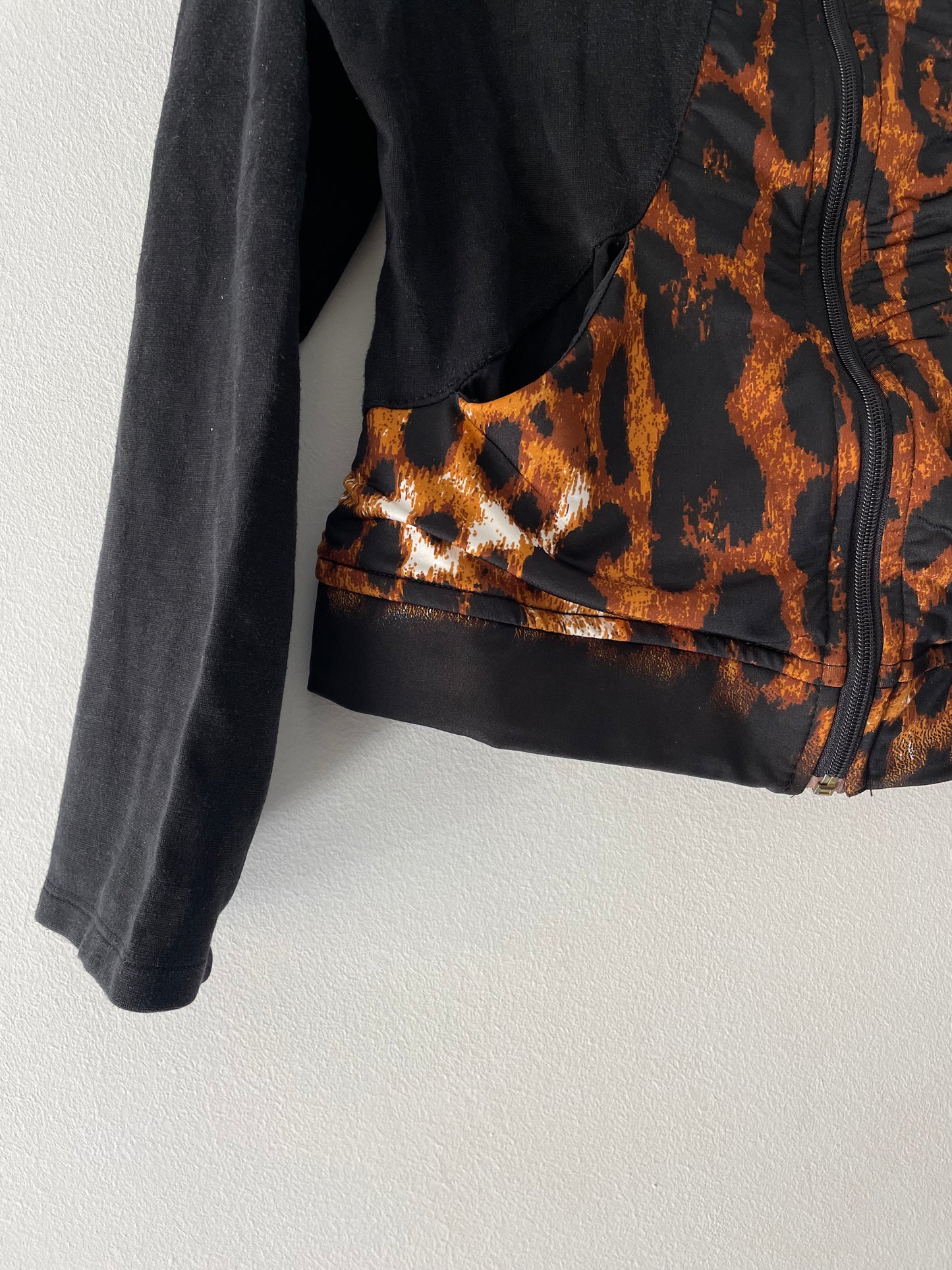 Chaqueta corta Roberto Cavalli