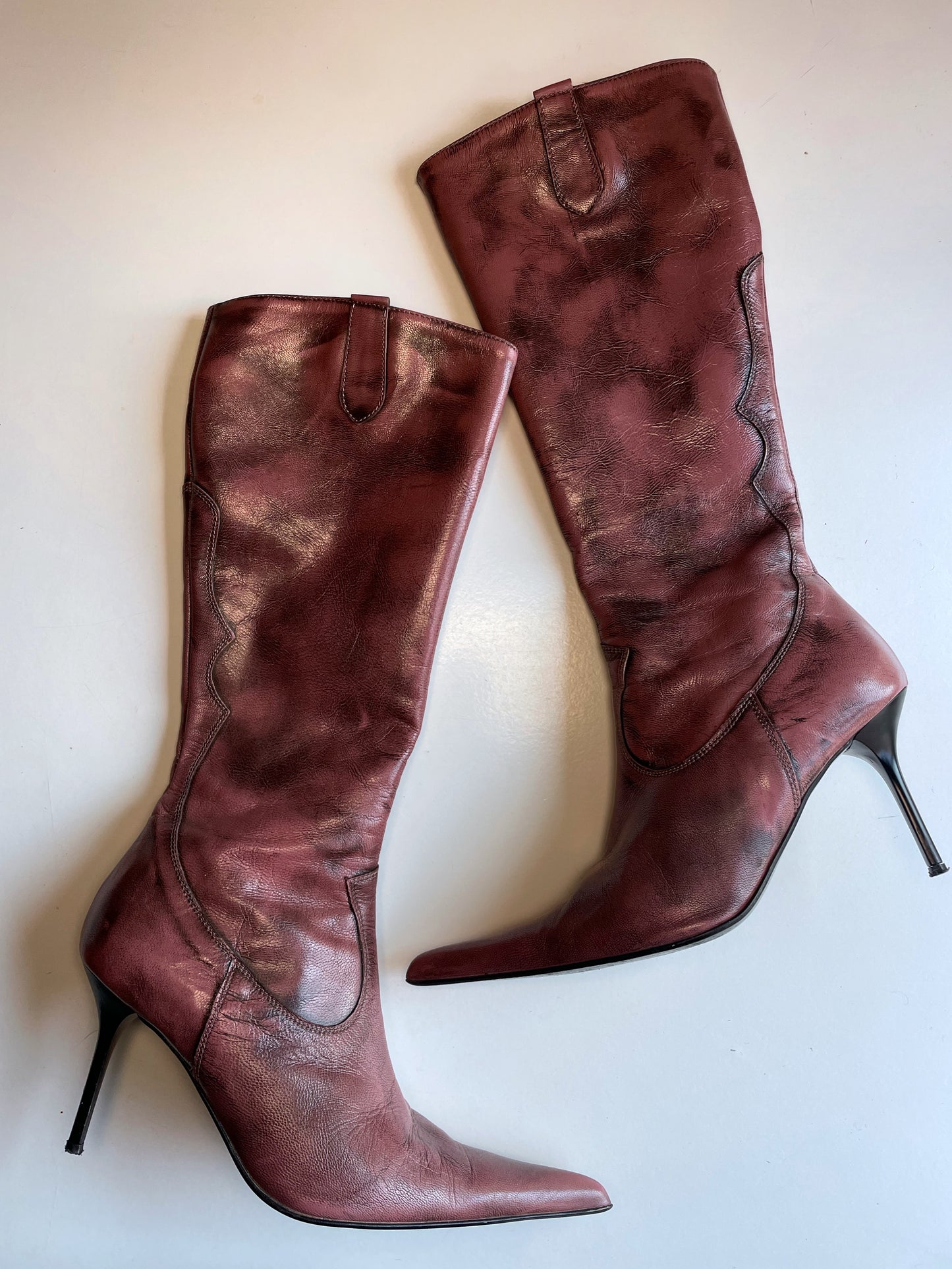 Vintage Maroon Pointed-Toe Mid-Calf Boots