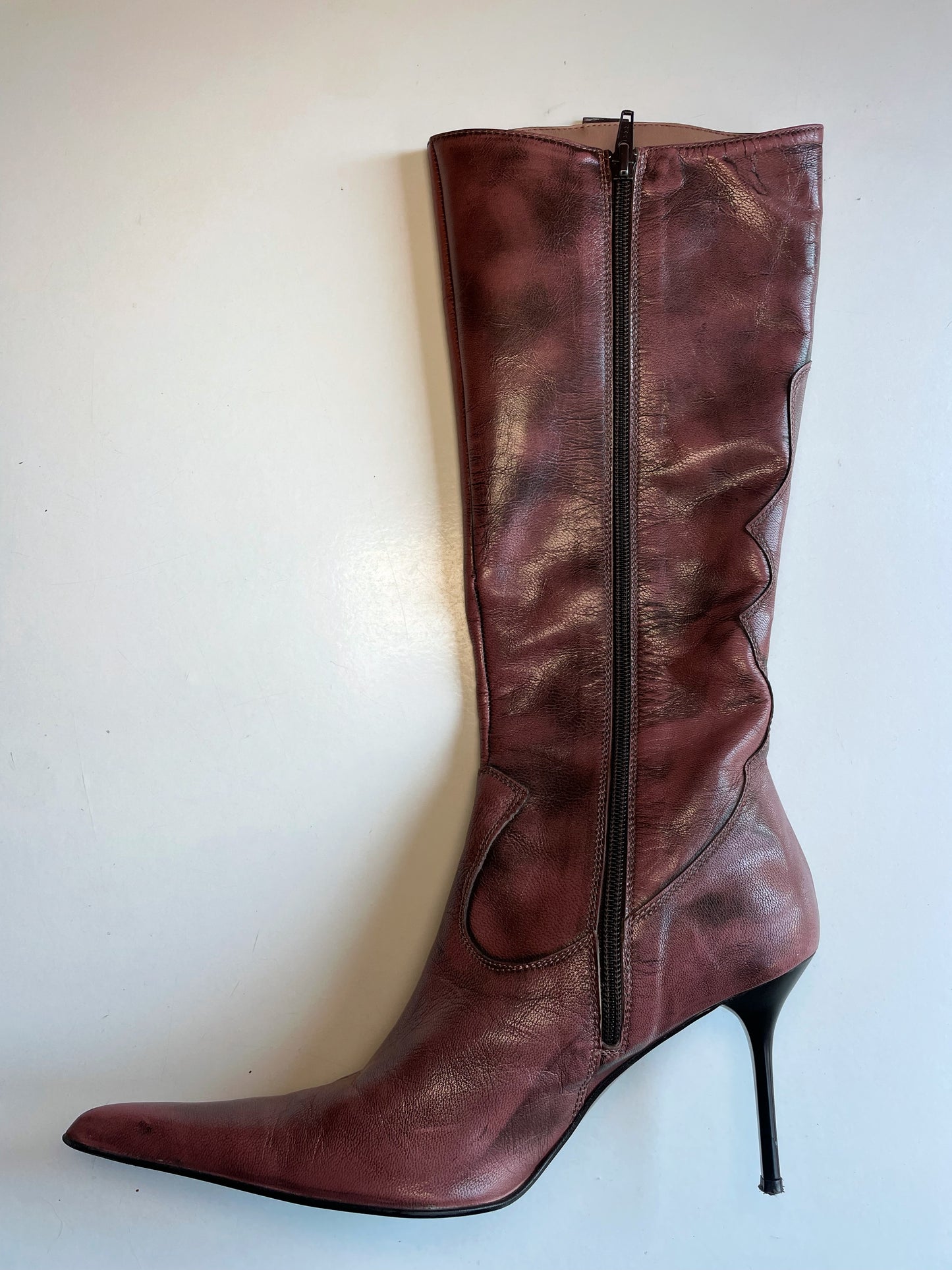 Vintage Maroon Pointed-Toe Mid-Calf Boots