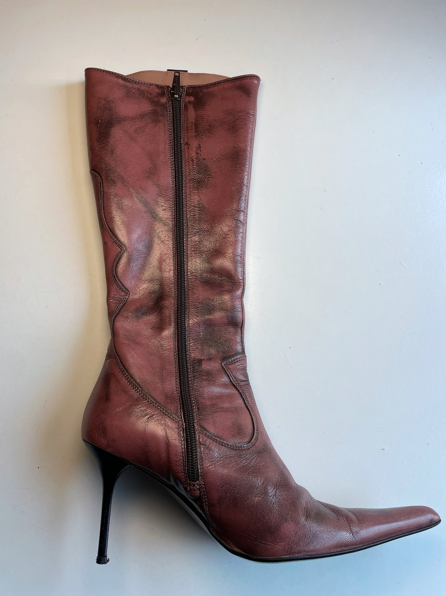 Vintage Maroon Pointed-Toe Mid-Calf Boots