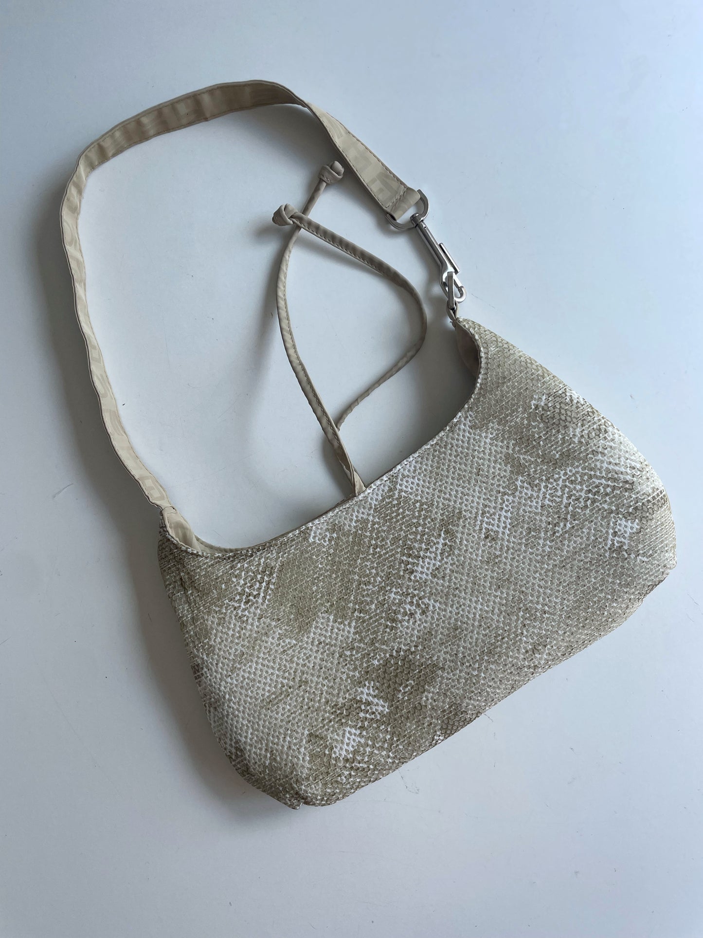 Reversible vintage bag by Fendissime