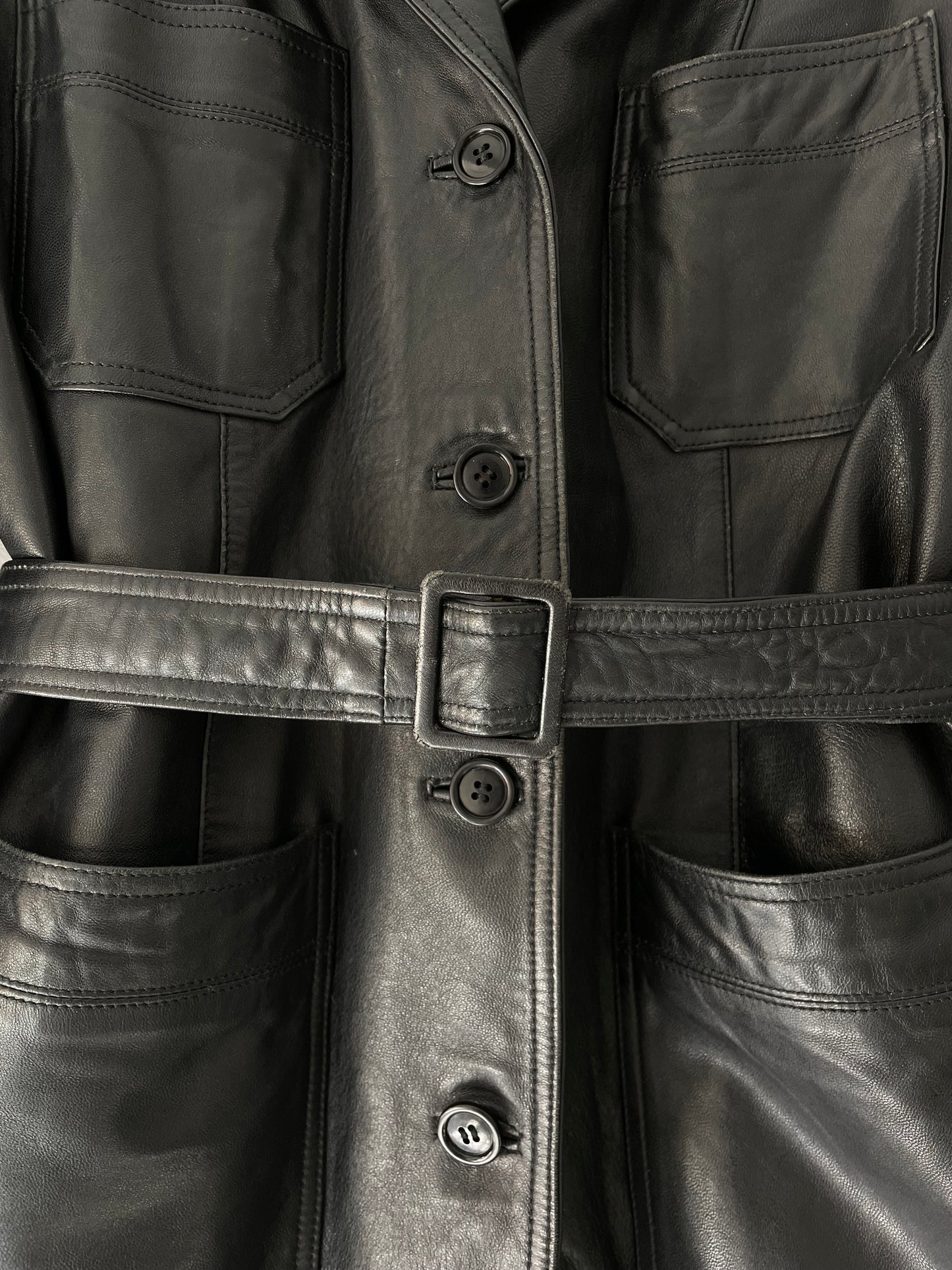 Chaqueta vintage de cuero natural con cinturón