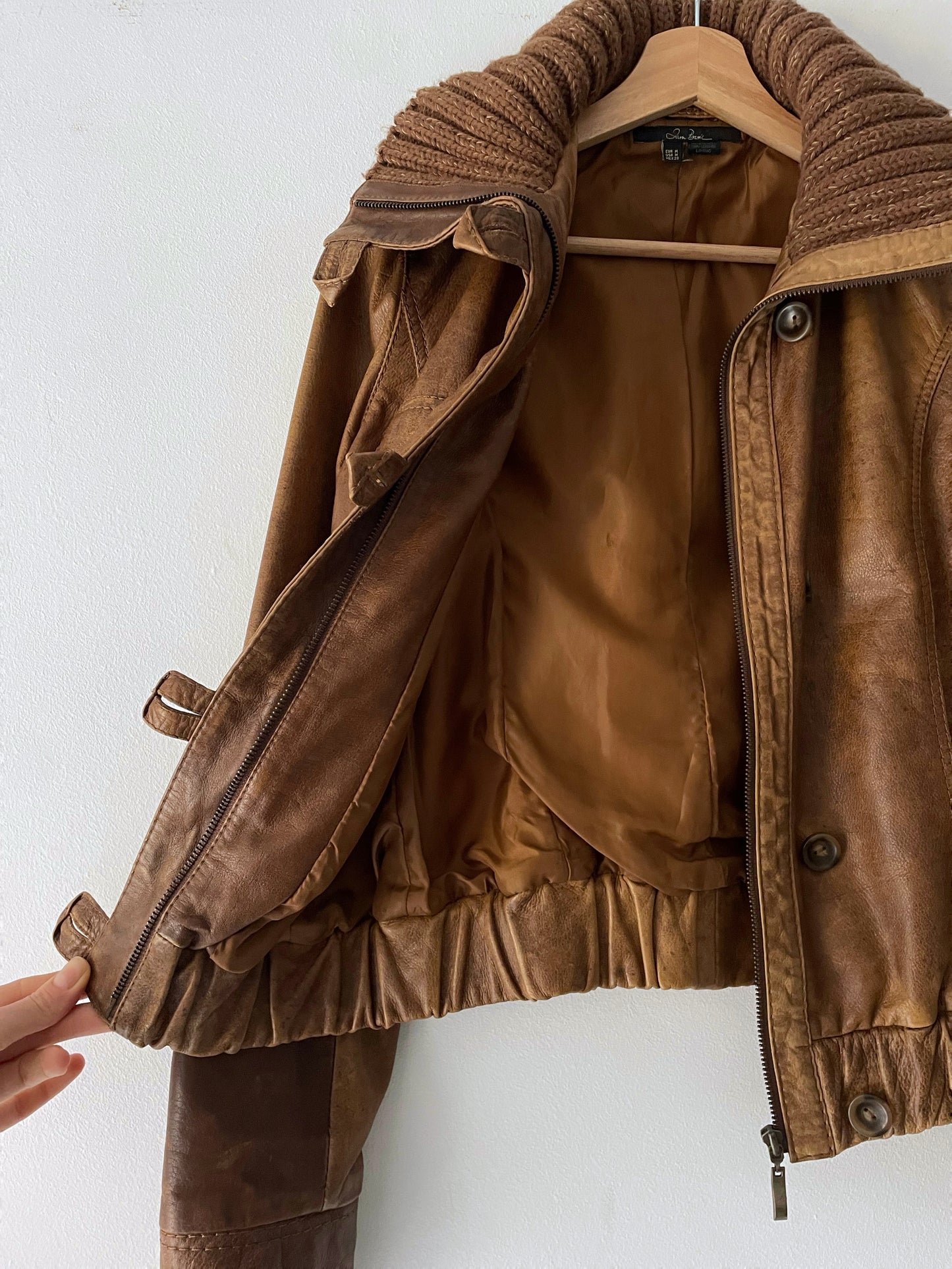 Chaqueta de cuero natural estilo Y2K.