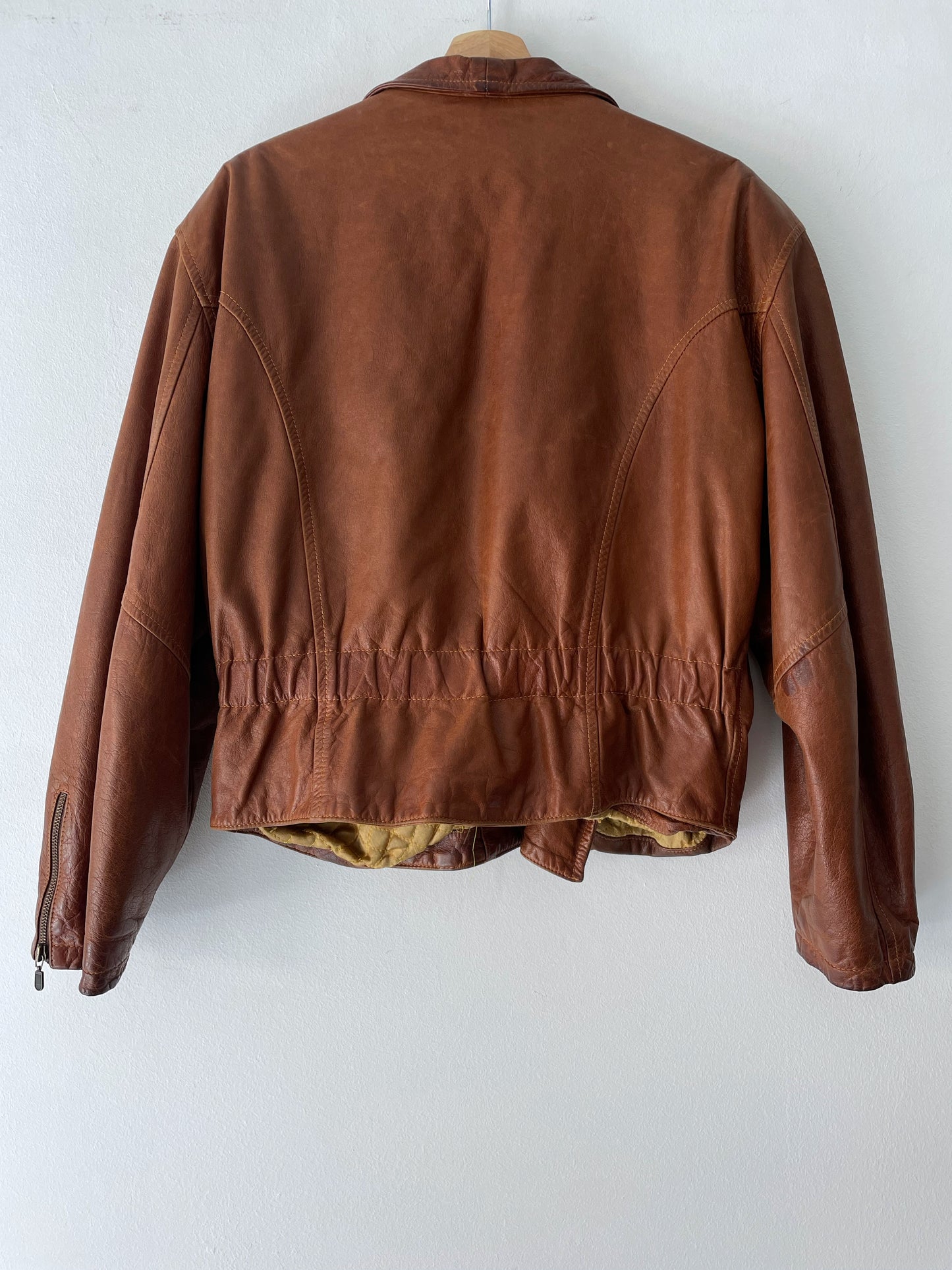 Chaqueta de cuero natural