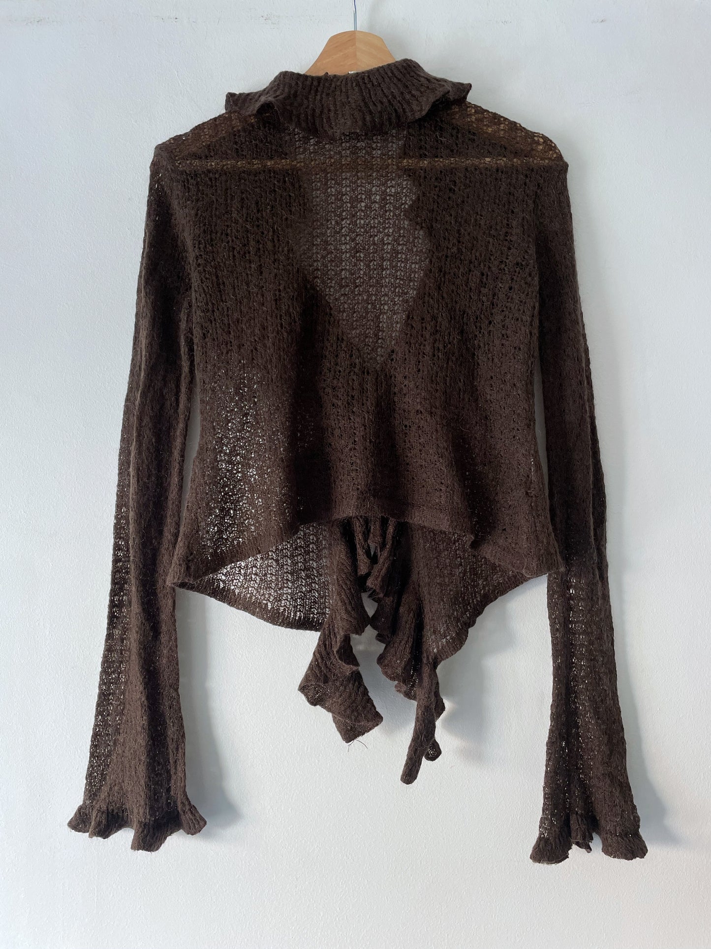 Cardigan with ruffles