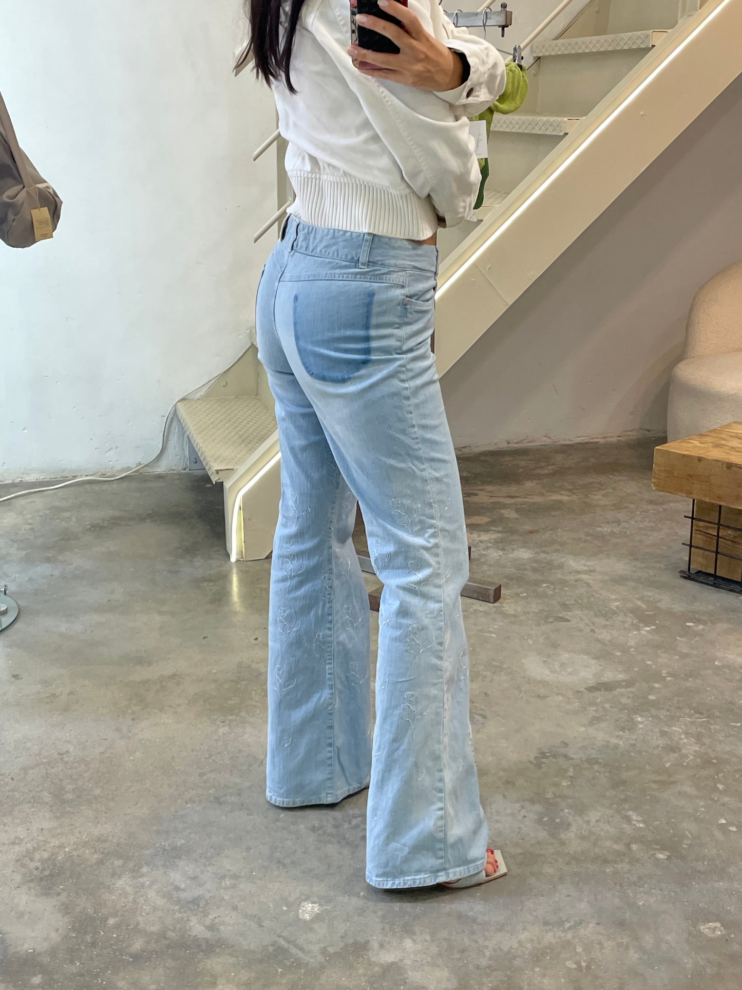 Flared Jeans