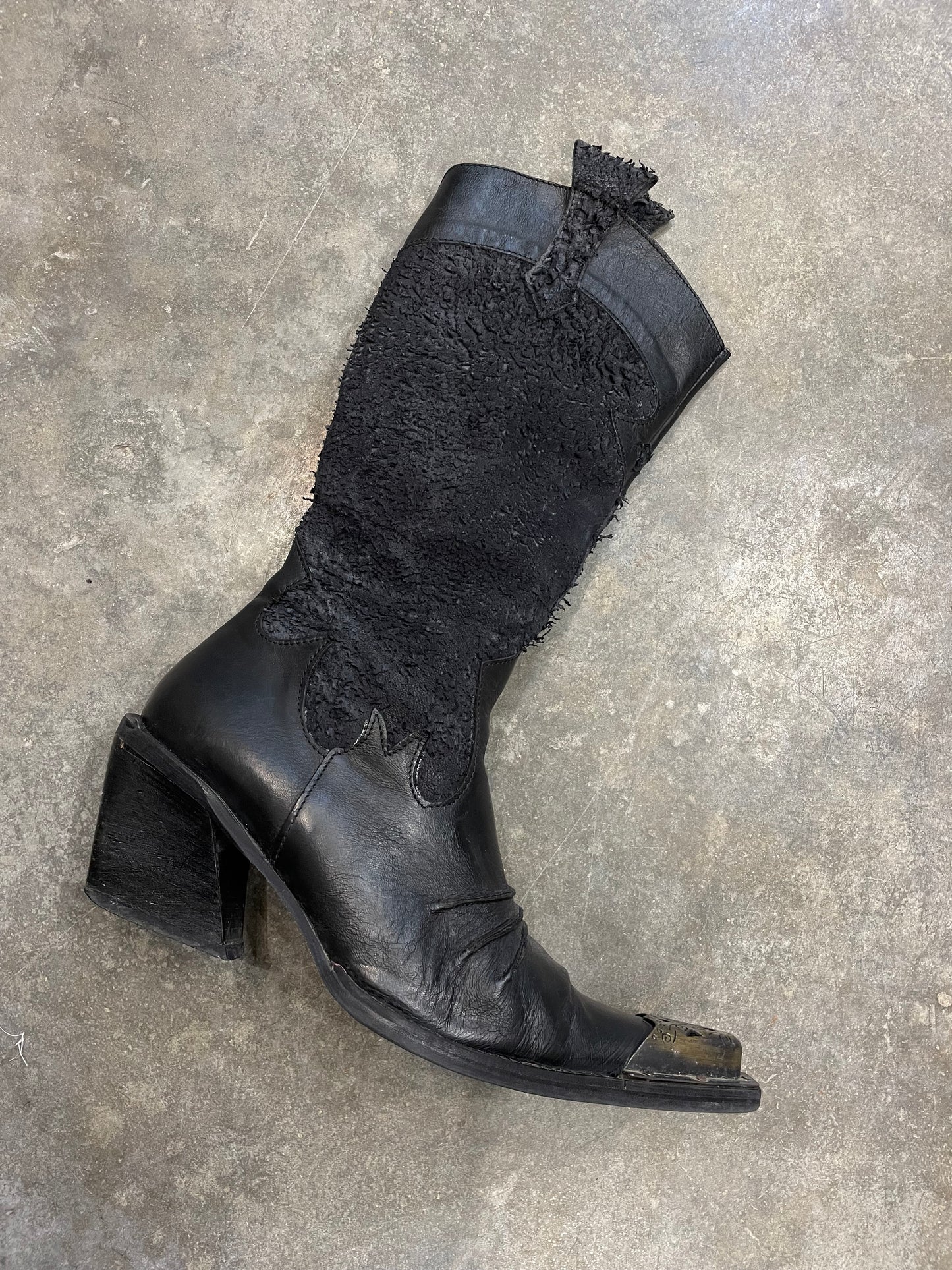 Cowboy Boots With Metal Toe Caps