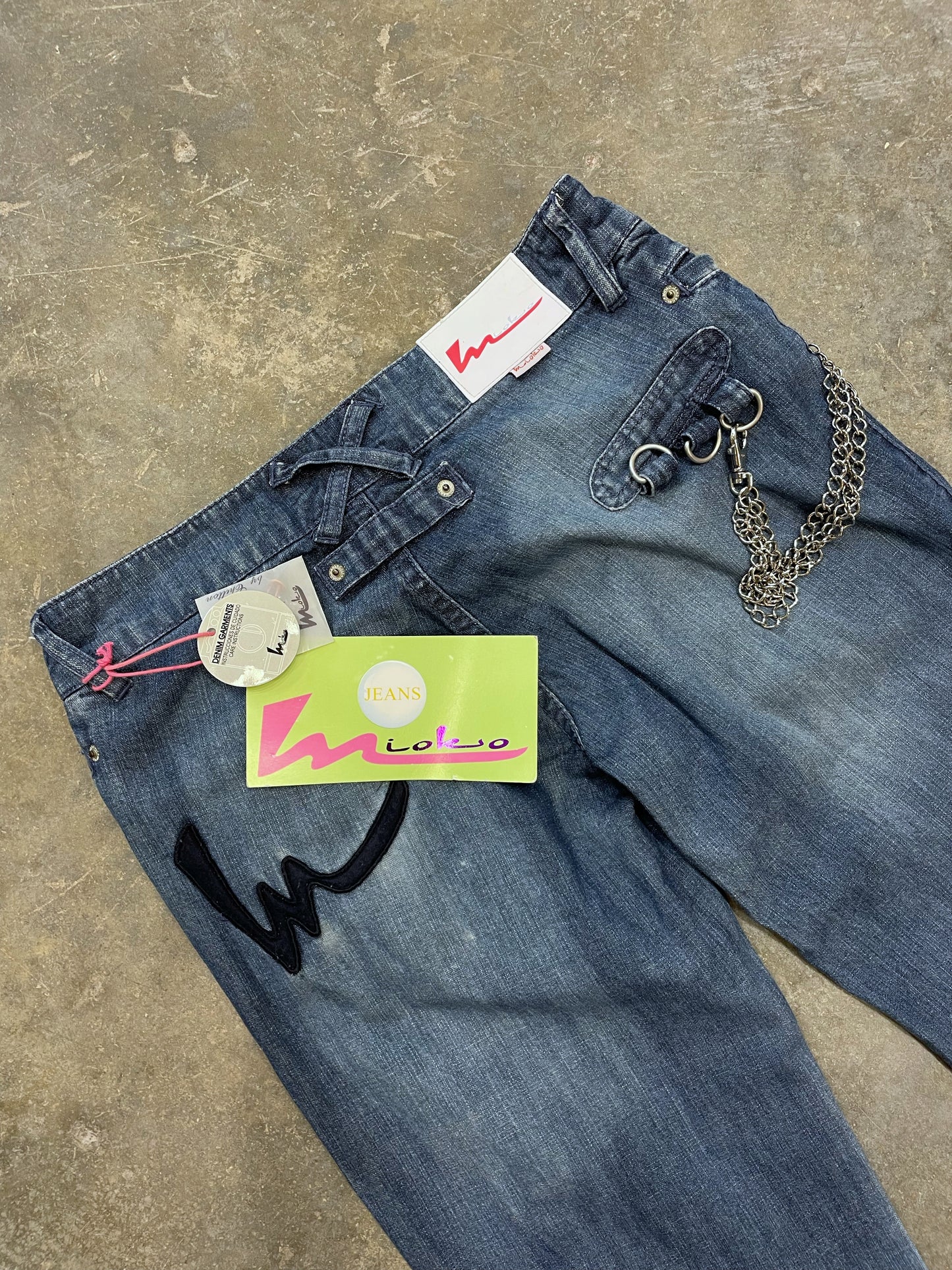 Low Rise Flared Jeans