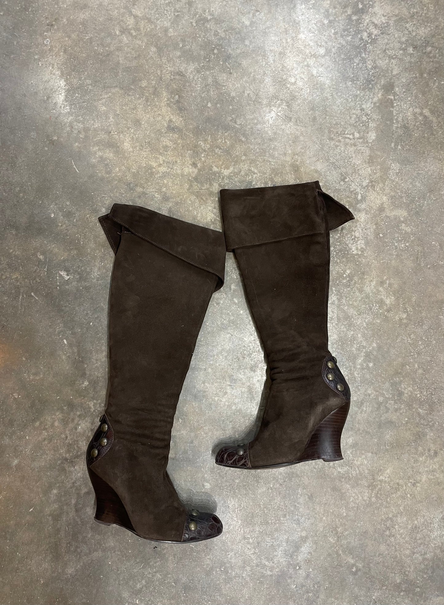 Platform Suede Boots