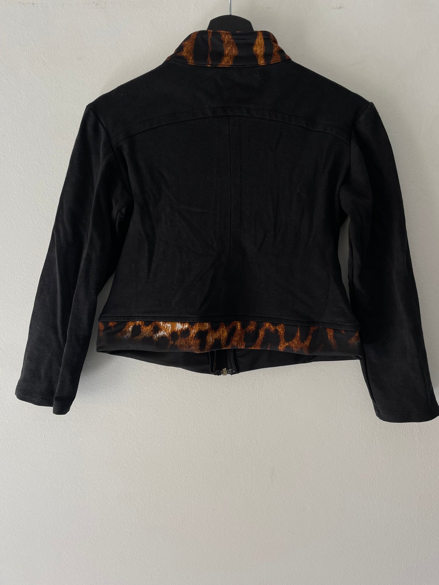 Chaqueta corta Roberto Cavalli