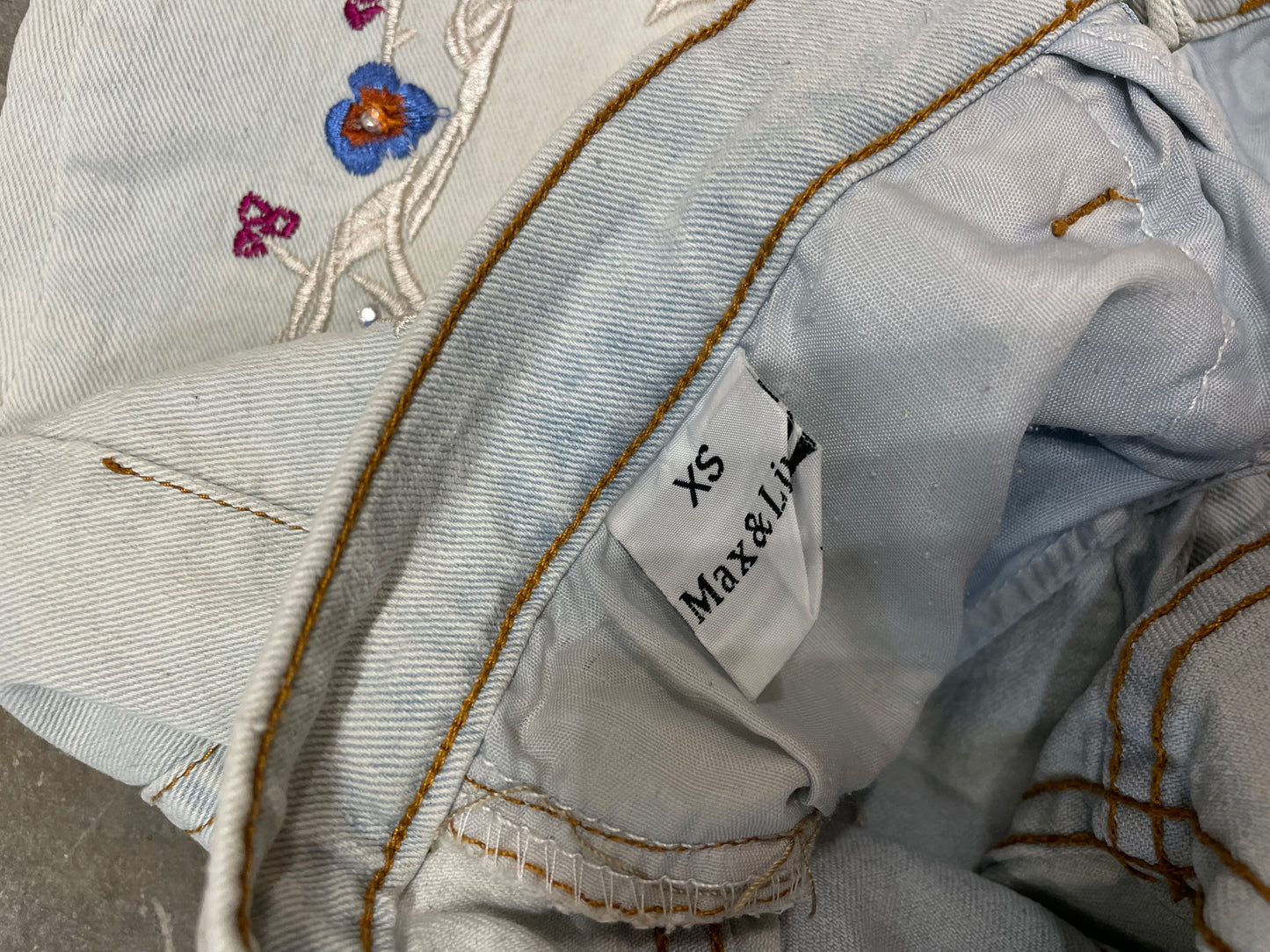 Flared Y2K Style Jeans