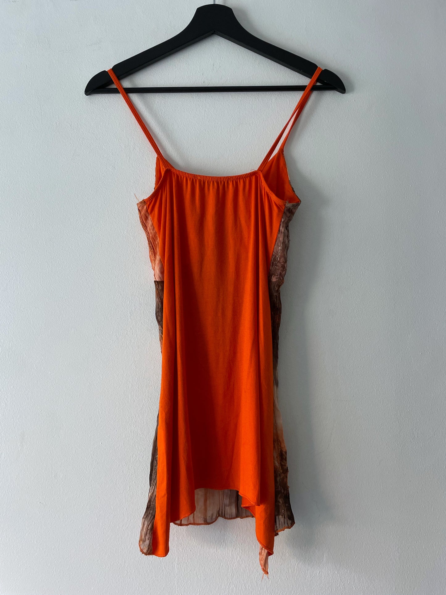 Mini dress with embroidery.