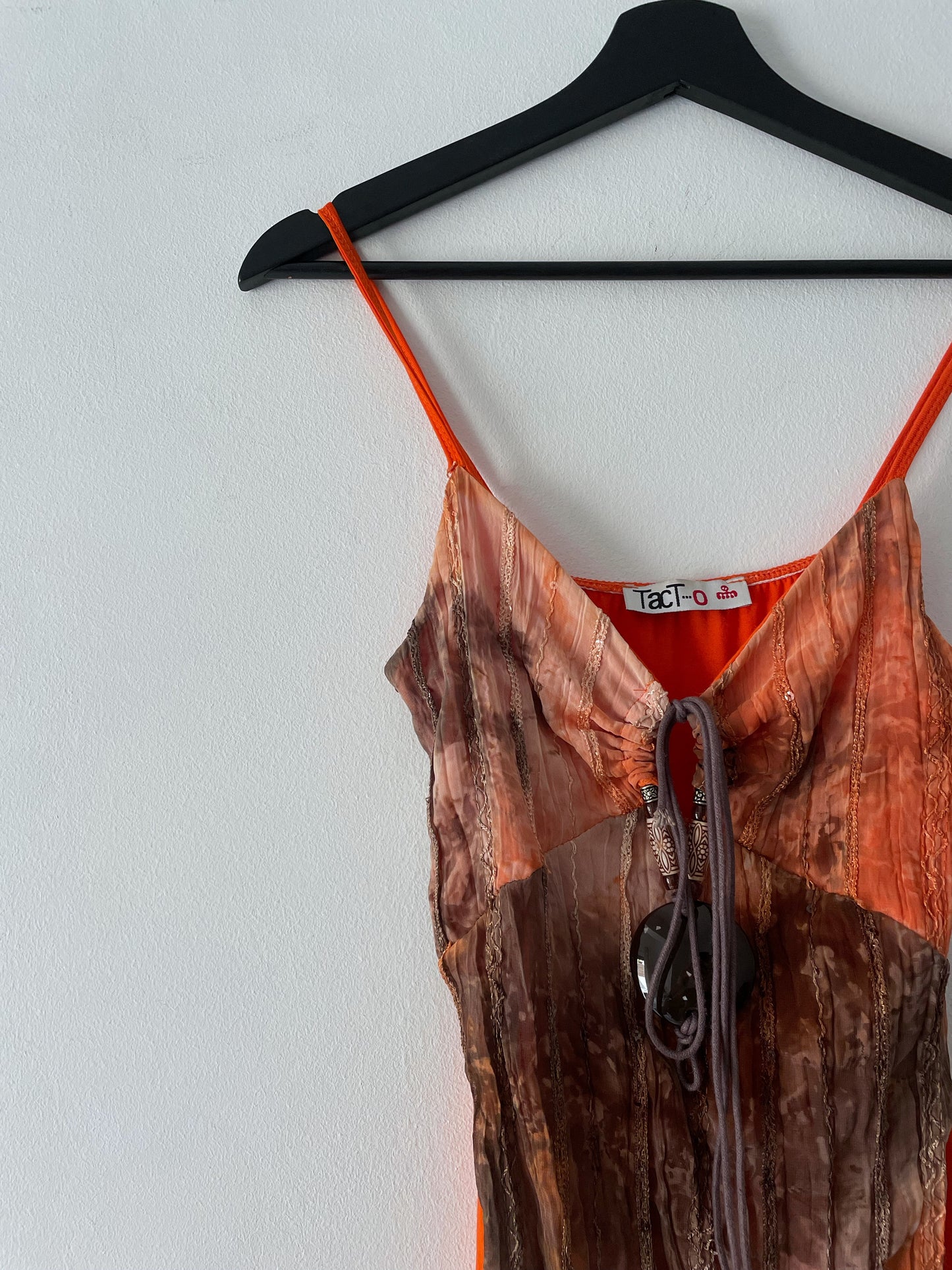 Mini dress with embroidery.