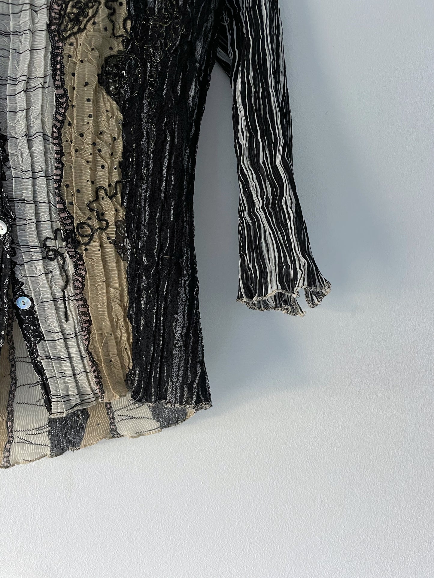 Shirt With Lace And Embroidery