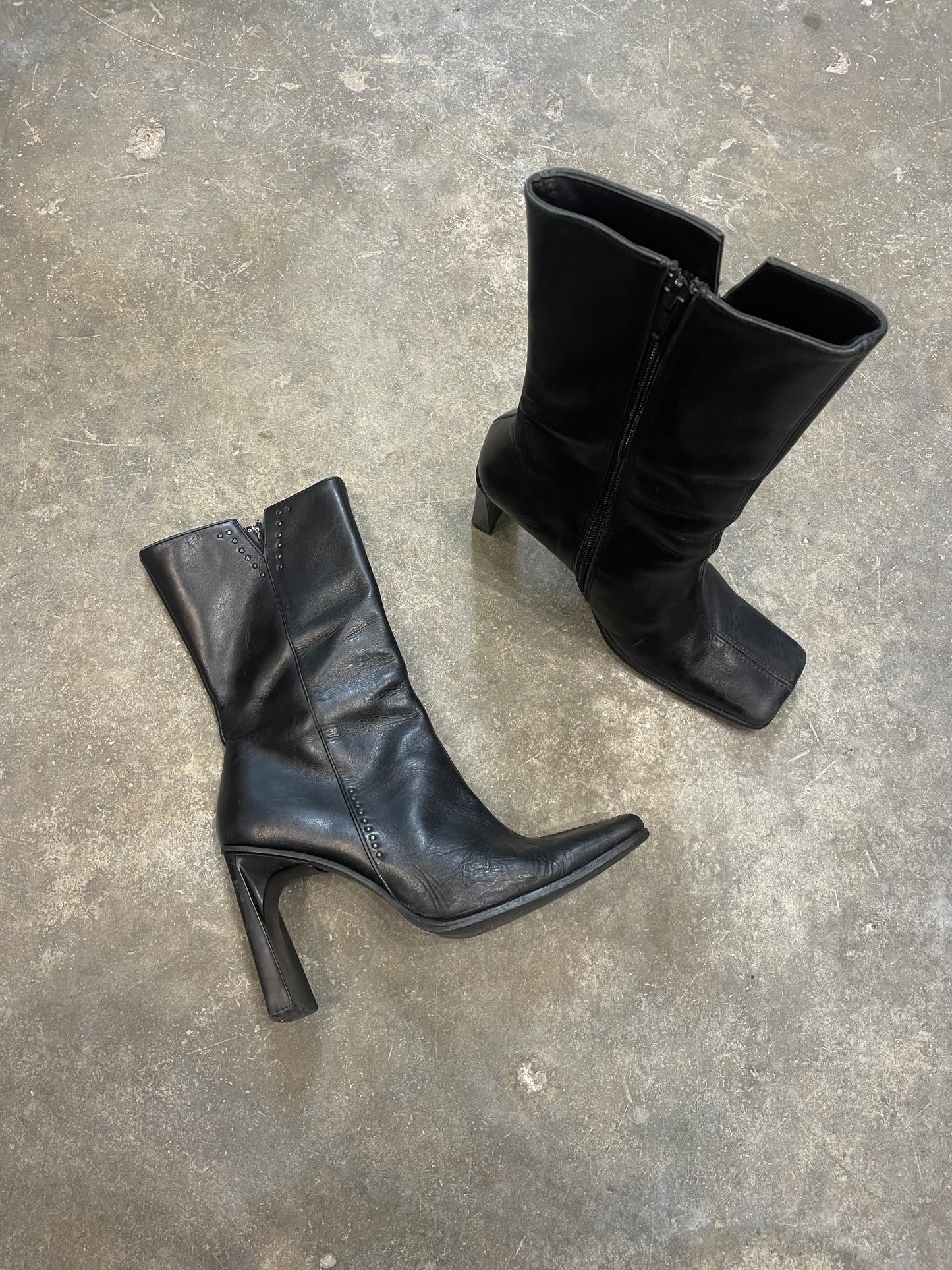 Square Toe Boots