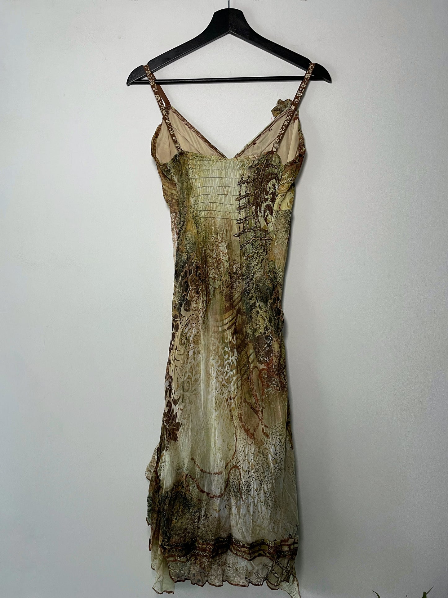 Midi dress with ruffles