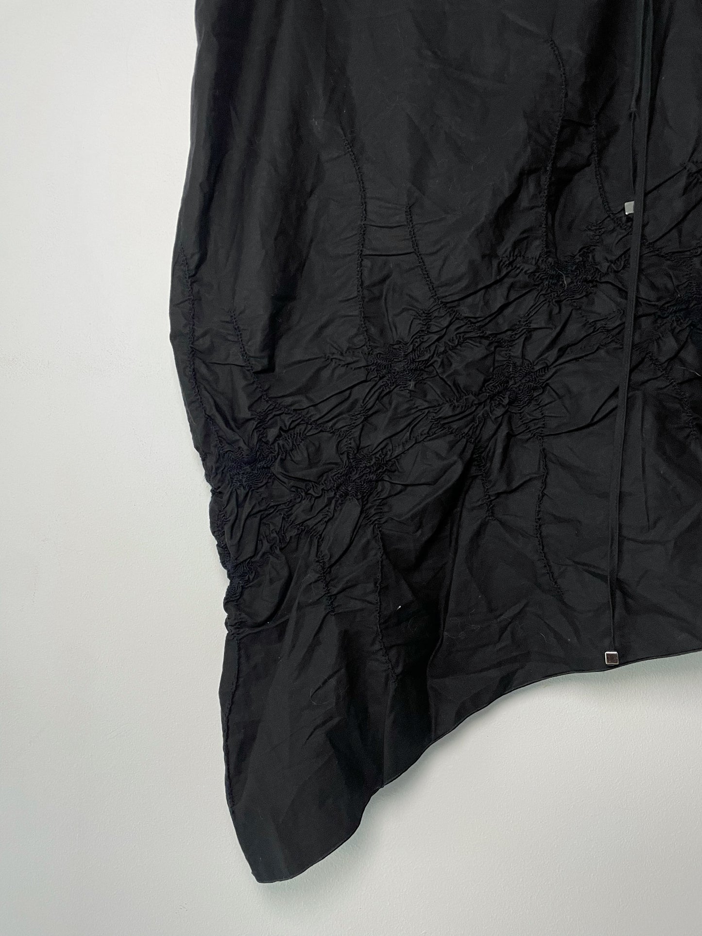 Asymmetrical skirt