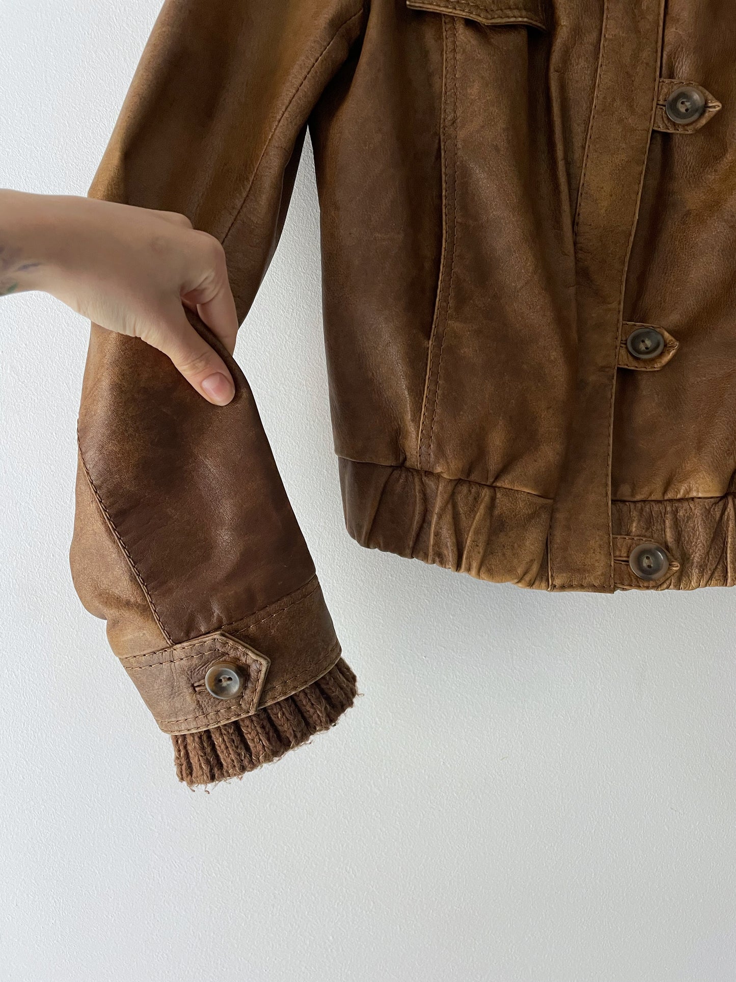 Chaqueta de cuero natural estilo Y2K.