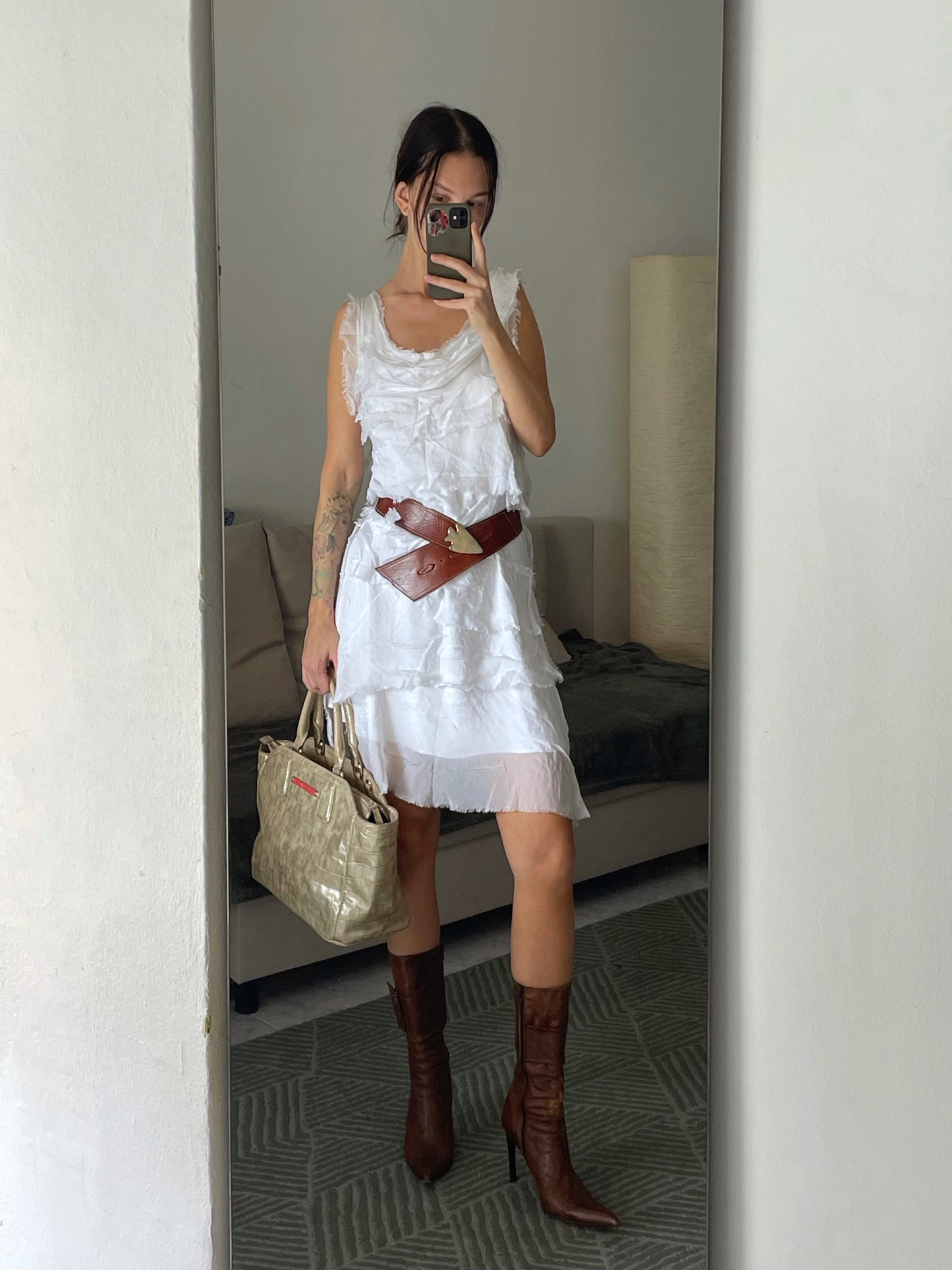 Silk dress with ruffles.