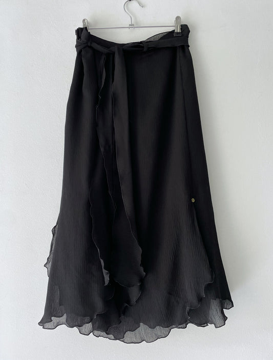 Layered skirt with a belt