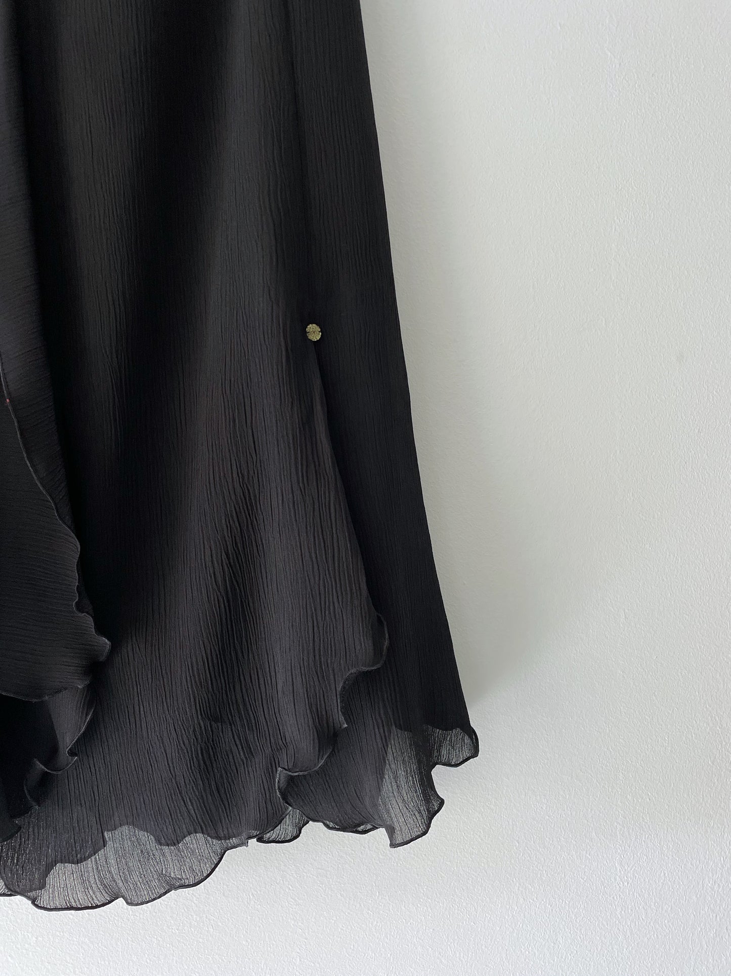 Layered skirt with a belt
