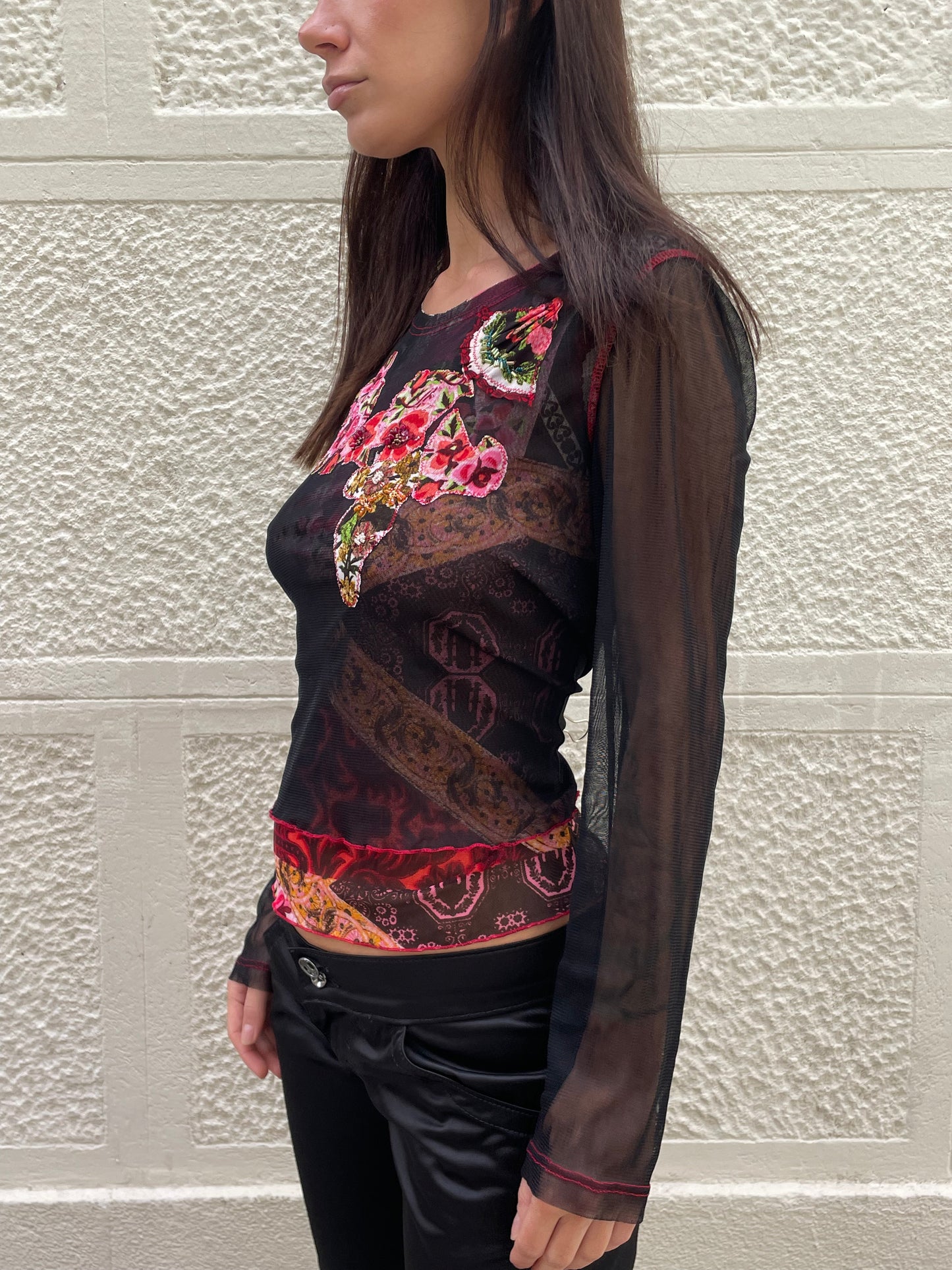 Layered mesh top